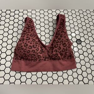 Fitwell Leopard Print Sports Bra size small/medium
